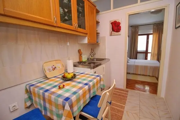 Apartment for 2 people "Lucija"