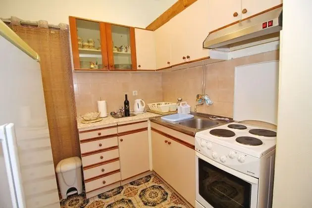 Apartment for 4 people "Tanja"