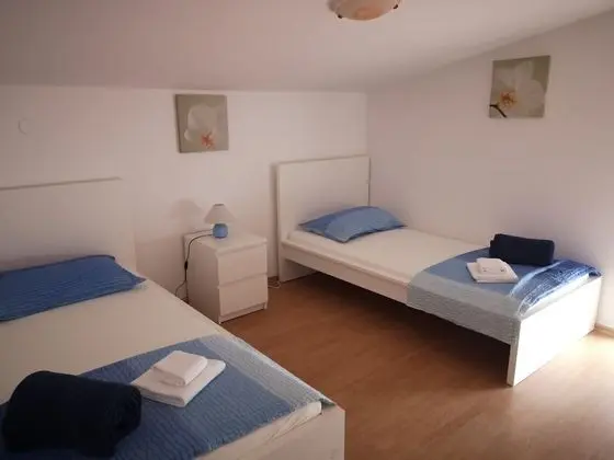 Family Apart Daire, 2 Yatak Odası, Balkon, Bahçe Manzaralı