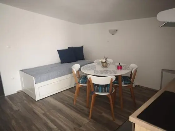 Romantic Apart Daire, 1 Yatak Odası, Balkon, Bahçe Manzaralı