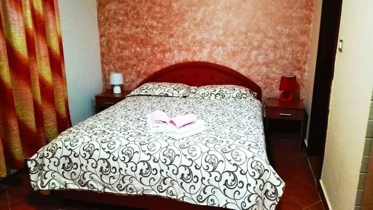 Stüdyo, Deniz Manzaralı (2,3)