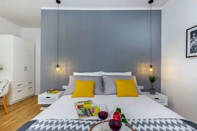 Deluxe Apart Daire, 1 Büyük (Queen) Boy Yatak ve Çekyat, Sigara İçilmez, Küçük Mutfak