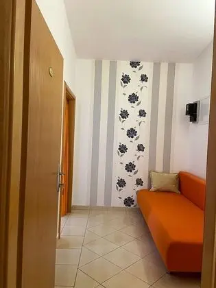 Stüdyo (Studio Apartment with Balcony)