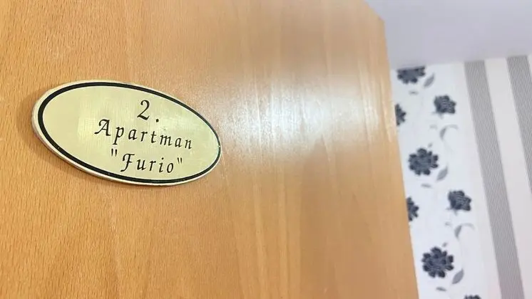 Stüdyo (Studio Apartment with Balcony)