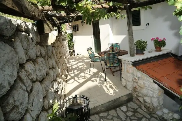 Basic Apart Daire, Balkon (1st Floor Piccolo)