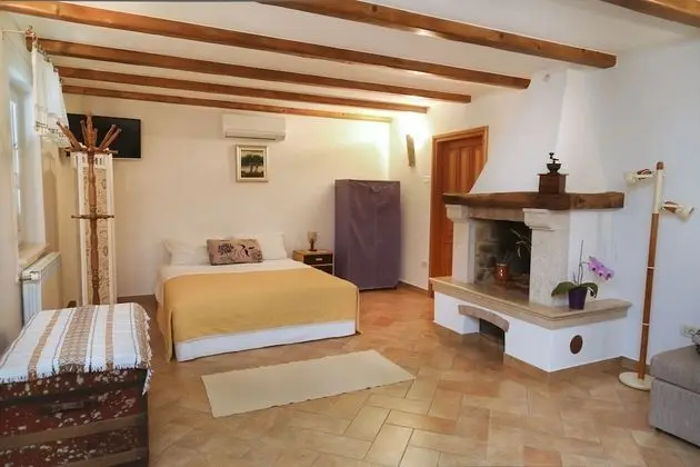 Romantic Stüdyo, Teras, Bahçe Manzaralı (Ground Floor Maxi)