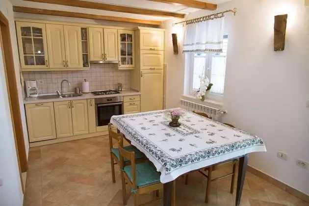 Romantic Stüdyo, Teras, Bahçe Manzaralı (Ground Floor Maxi)