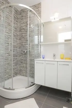 Deluxe Apart Daire, Teras