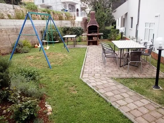 Apart Daire (Four Bedroom Apartment with Balcony)