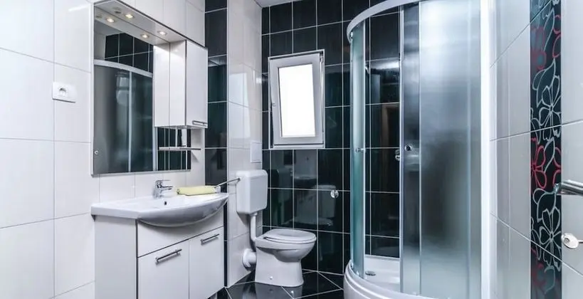 Apart Daire, 2 Yatak Odası, Balkon