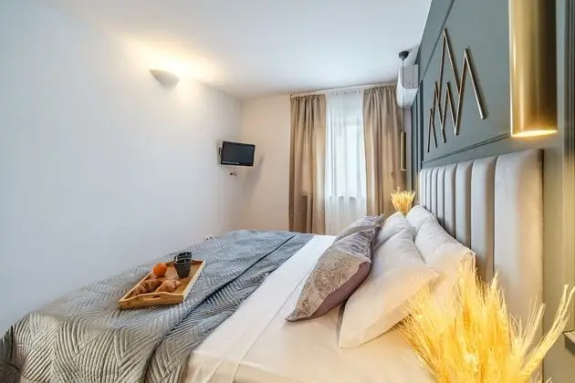 Apart Daire (Penthouse Two bedroom apartment with )