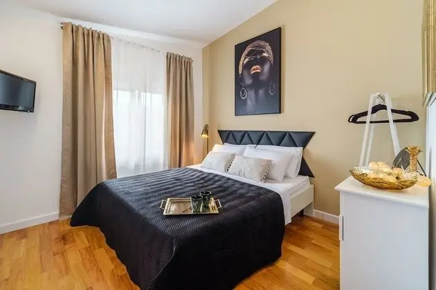 Apart Daire (Penthouse Two bedroom apartment with )