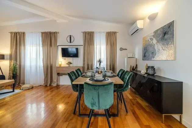 Apart Daire (Penthouse Two bedroom apartment with )