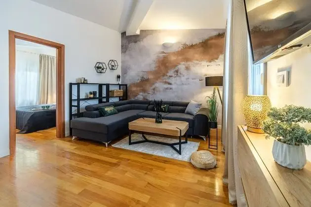 Apart Daire (Penthouse Two bedroom apartment with )