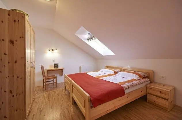 Apart Daire, 1 Yatak Odası (Skrlatno Jabolko)