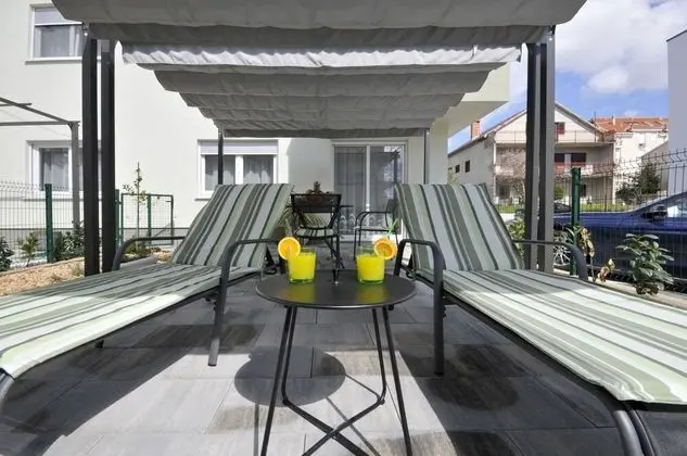 Deluxe Apart Daire, Birden Çok Yatak, Bahçe Manzaralı