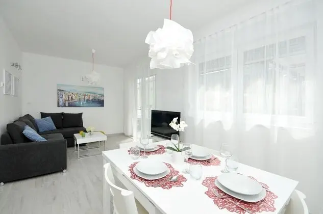 Deluxe Apart Daire, Birden Çok Yatak, Bahçe Manzaralı