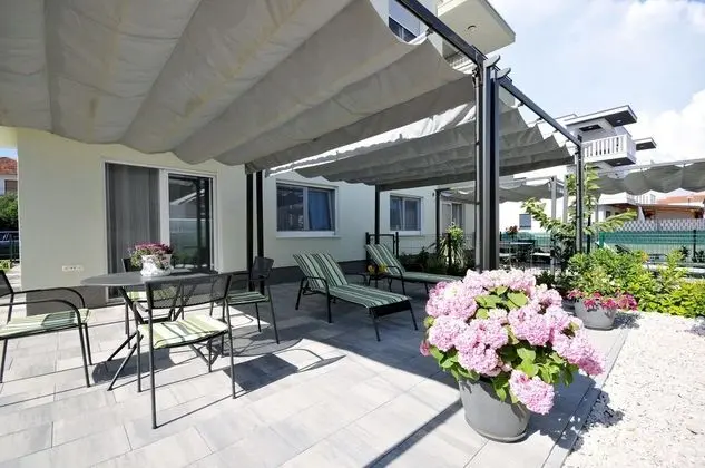 Superior Apart Daire, Birden Çok Yatak, Bahçe Manzaralı