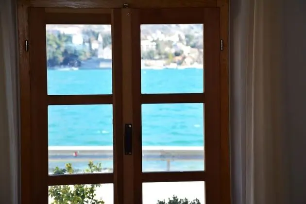 Apart Daire, Teras, Deniz Manzaralı