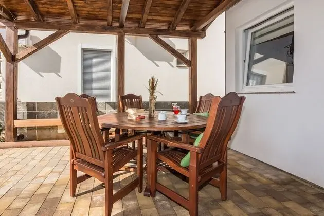 Apart Daire, Teras (A1)