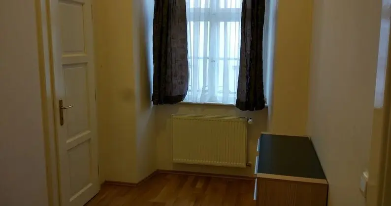 Apart Daire, 2 Yatak Odası, Avlu