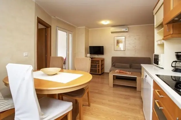 Comfort Apart Daire, 2 Yatak Odası, Balkon