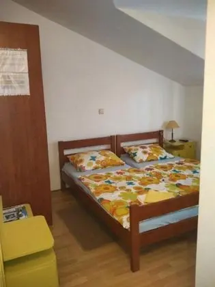 Stüdyo (Studio Apartment with Sea View)