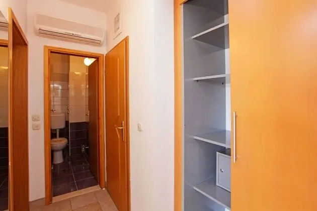 Studio Suite with Balcony Sea View