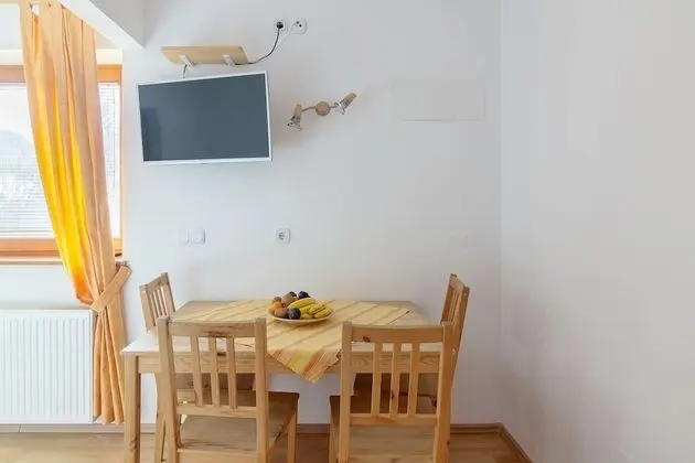 Comfort Apart Daire, Bahçe Manzaralı