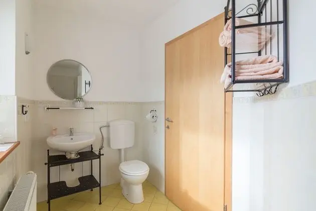 Comfort Apart Daire, Bahçe Manzaralı