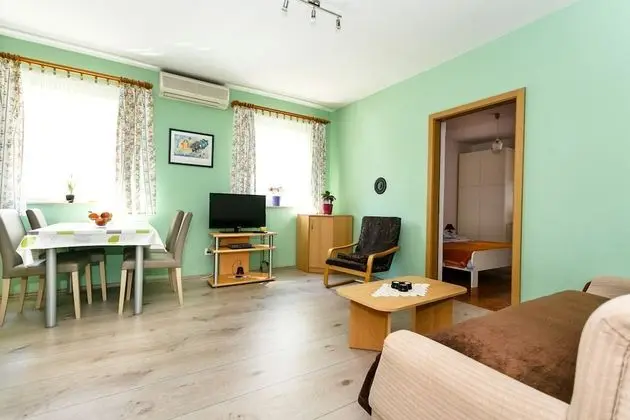 Classic Apart Daire, Birden Çok Yatak, Sigara İçilmez, Bahçe Manzaralı