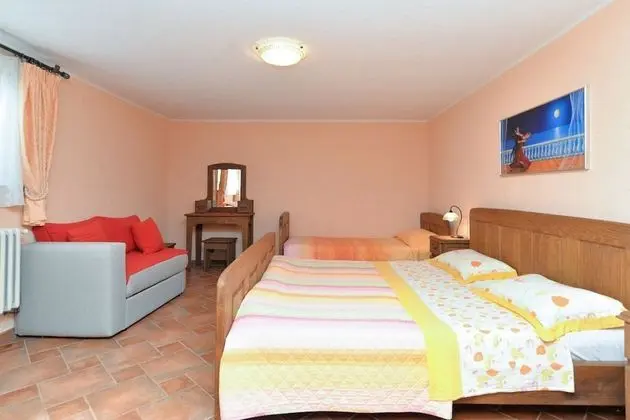 Apart Daire, 1 Yatak Odası (881/2056)