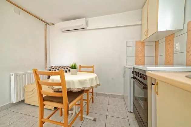 Apart Daire, 1 Çift Kişilik Yatak