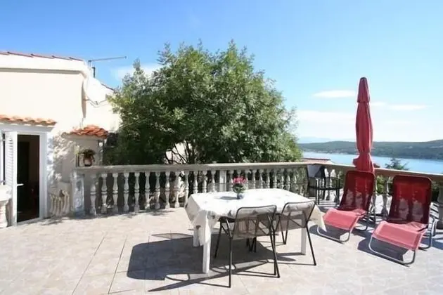 Apart Daire, 1 Çift Kişilik Yatak ve Çekyat