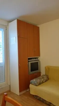 Apart Daire, 1 Çift Kişilik Yatak ve Çekyat