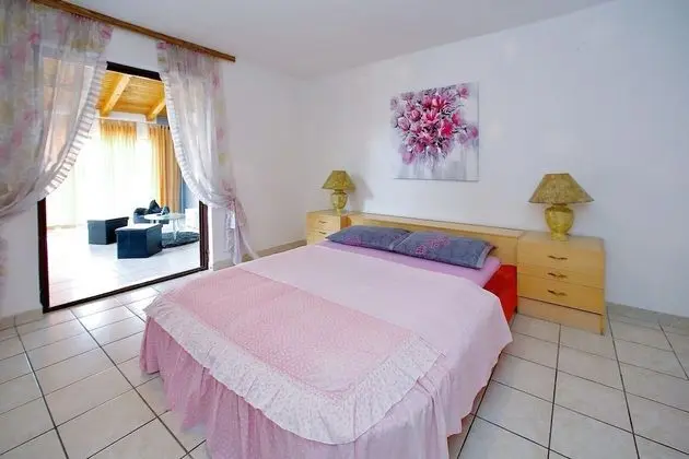 Apart Daire, 1 Çift Kişilik Yatak