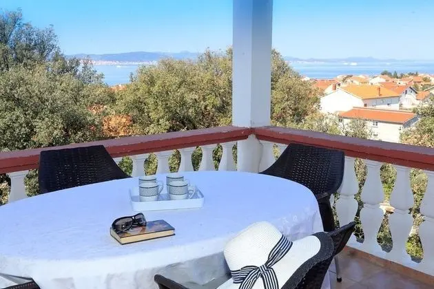 Apart Daire, 1 Çift Kişilik Yatak ve Çekyat