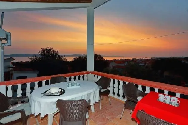 Apart Daire, 1 Çift Kişilik Yatak ve Çekyat