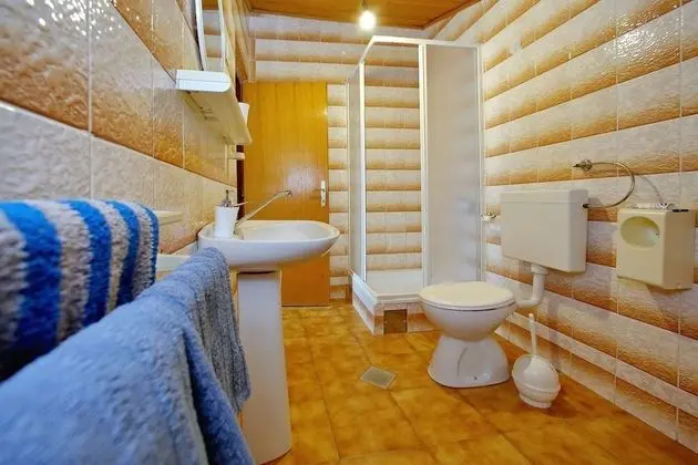 Apart Daire, 1 Çift Kişilik Yatak ve Çekyat