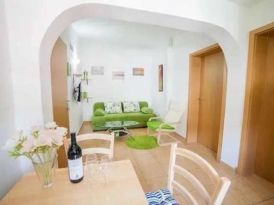 Apart Daire, 2 Yatak Odası, Balkon