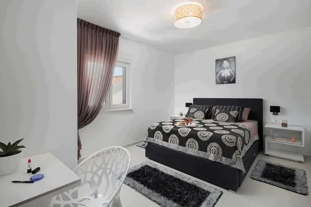 Deluxe Apartment A3