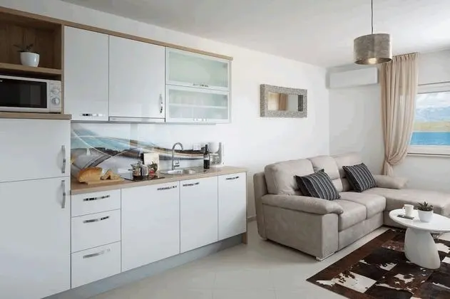 Deluxe Apartment A3