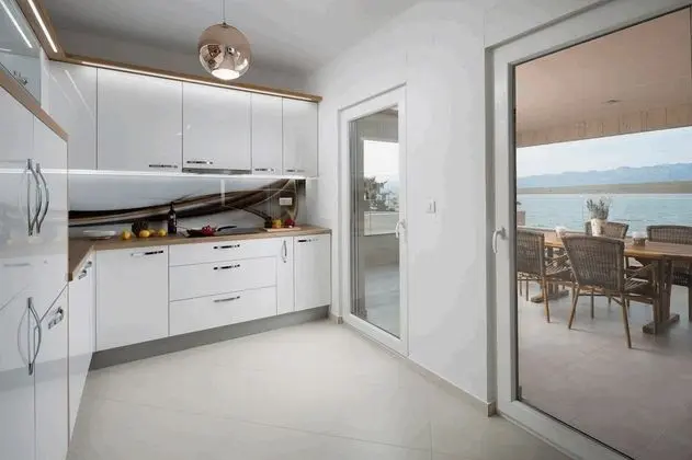 Royal Apartment A1