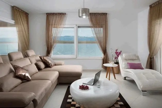 Royal Apartment A1