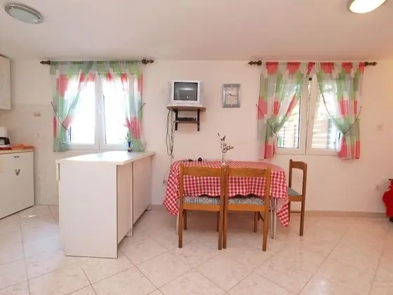 Apart Daire, 1 Yatak Odası (906/2109)