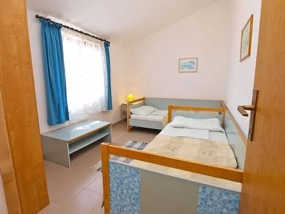 Apart Daire, 2 Yatak Odası (906/2110)