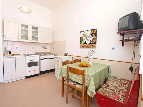 Apart Daire, 2 Yatak Odası (906/2110)