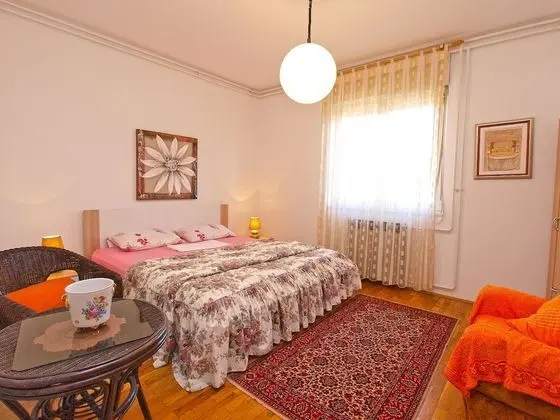 Apart Daire, 4 Yatak Odası (906/2111)