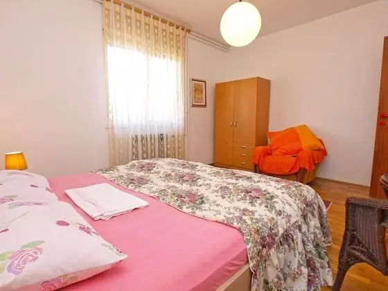 Apart Daire, 4 Yatak Odası (906/2111)