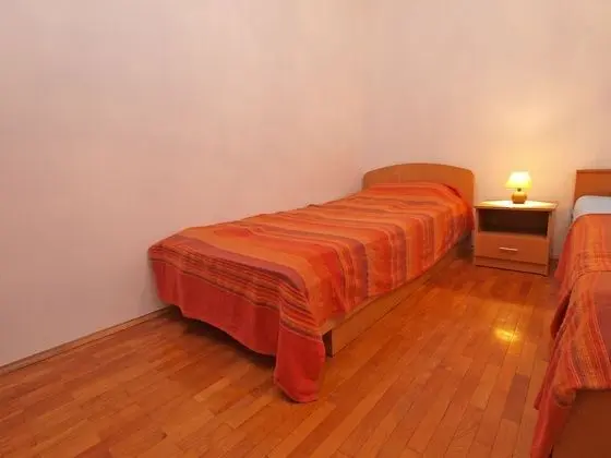 Apart Daire, 4 Yatak Odası (906/2111)